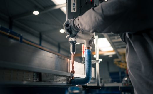 Tecna inverter puntlastang geleverd